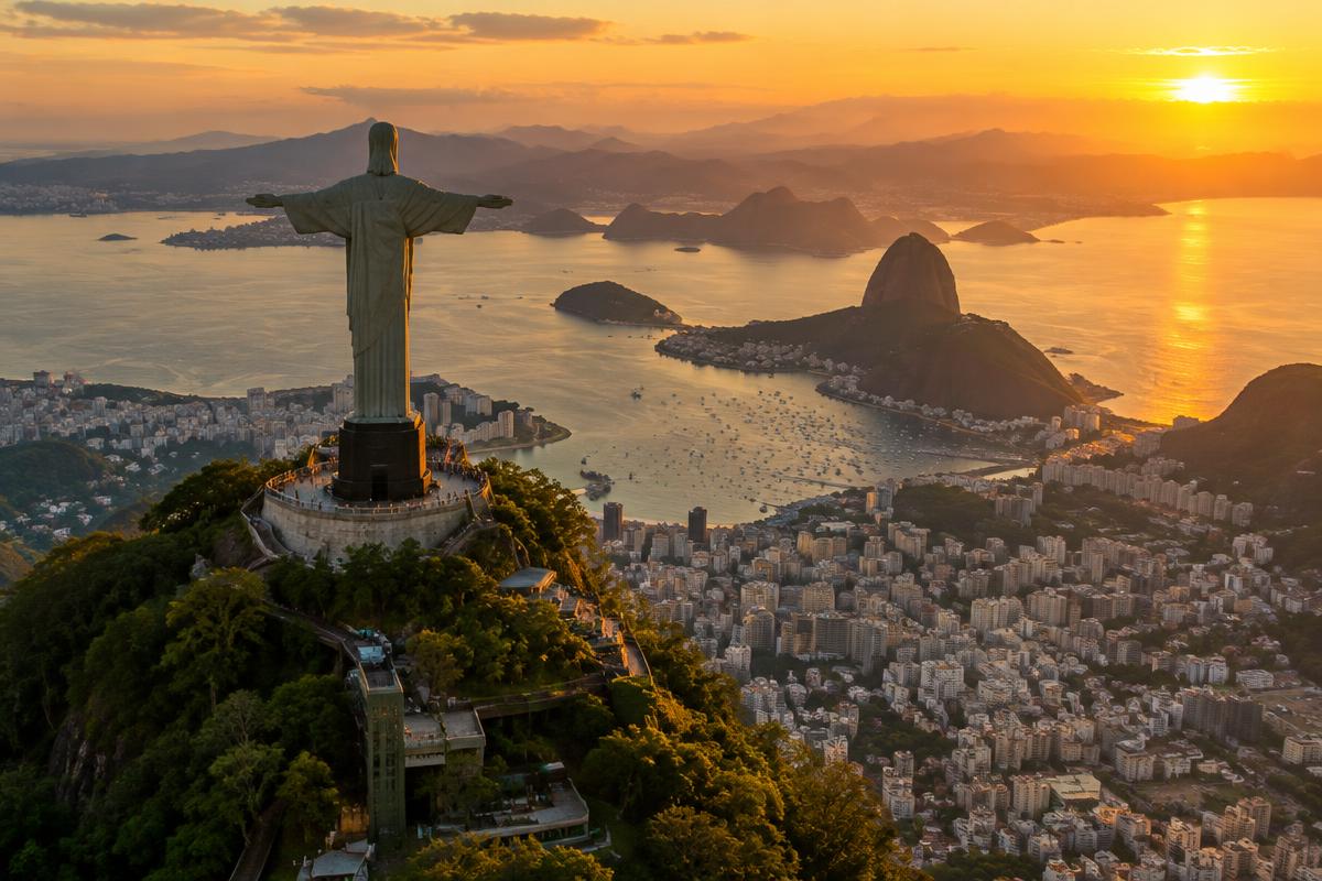 Christ the Redeemer & Sugarloaf Mountain Full-Day Tour
